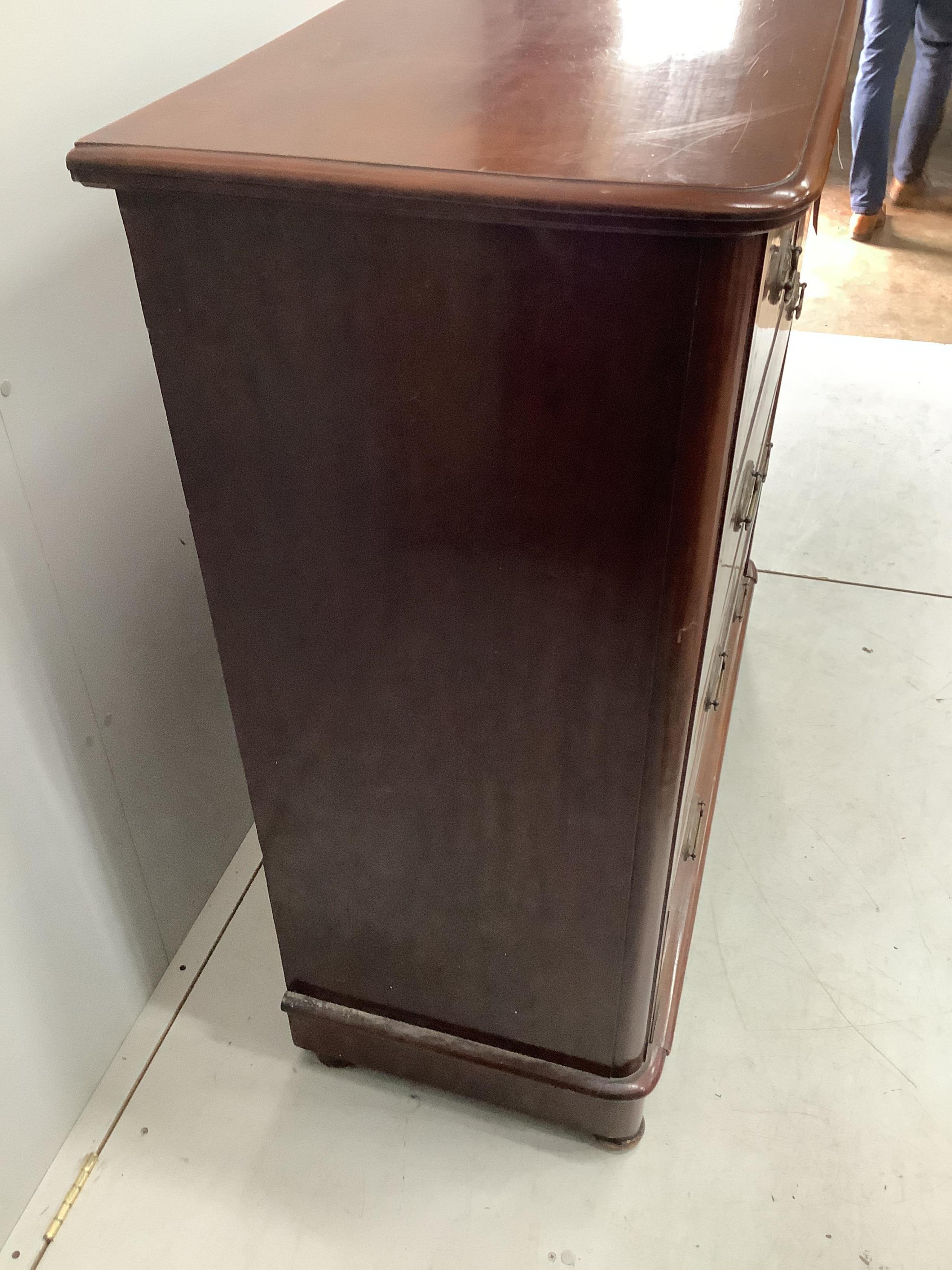 A Victorian mahogany chest of drawers, width 118cm, depth 51cm, height 119cm. Condition - fair